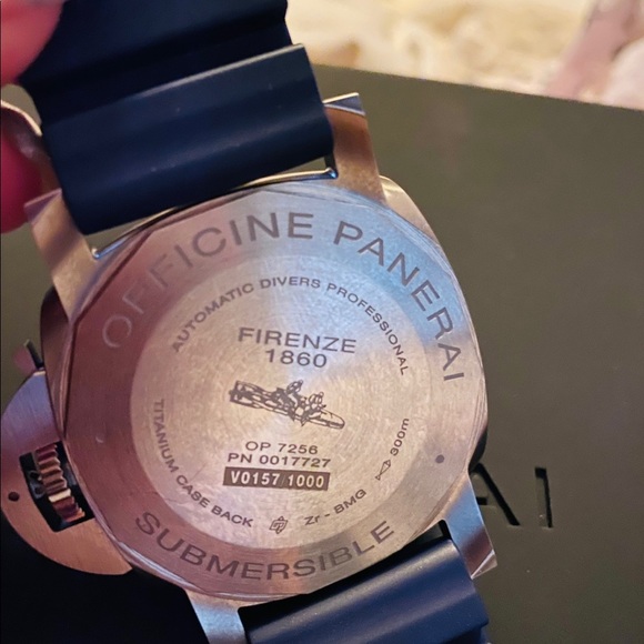 Panerai Submersible 47mm - Picture 7 of 12